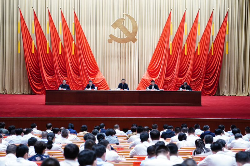 信念堅定對黨忠誠實(shí)事求是擔(dān)當(dāng)作為 努力成為可堪大用能擔(dān)重任的棟梁之才